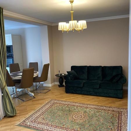 דירות סיביו Casa Ayan מראה חיצוני תמונה